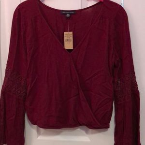 maroon top